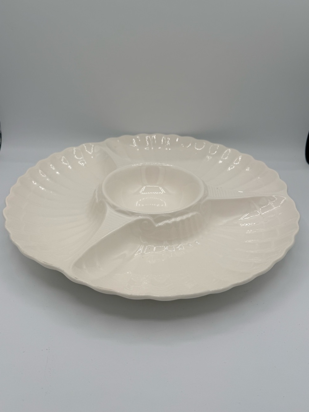 Vintage Signature Japan 4-Section White Scalloped Crudité Platter